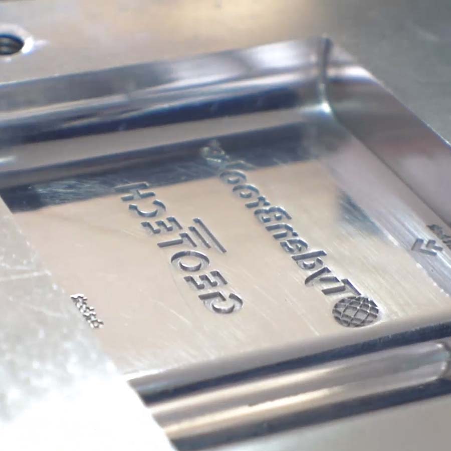 Moldes inyección plástico bogota colombia