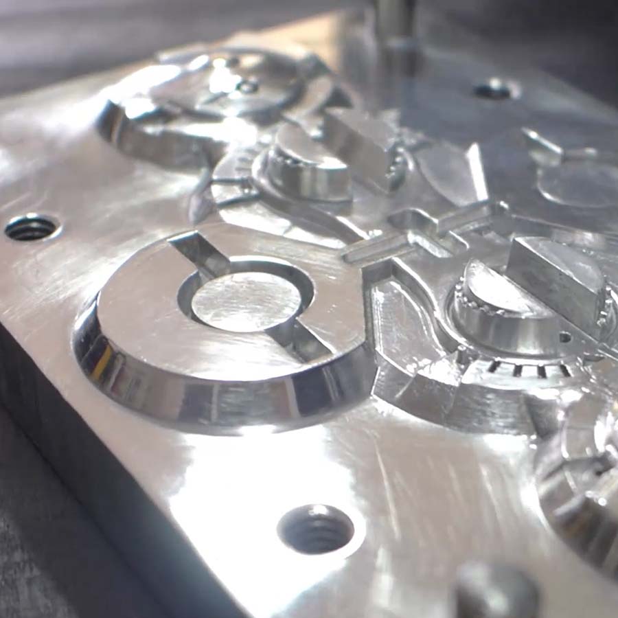 Moldes inyección plástico bogota colombia